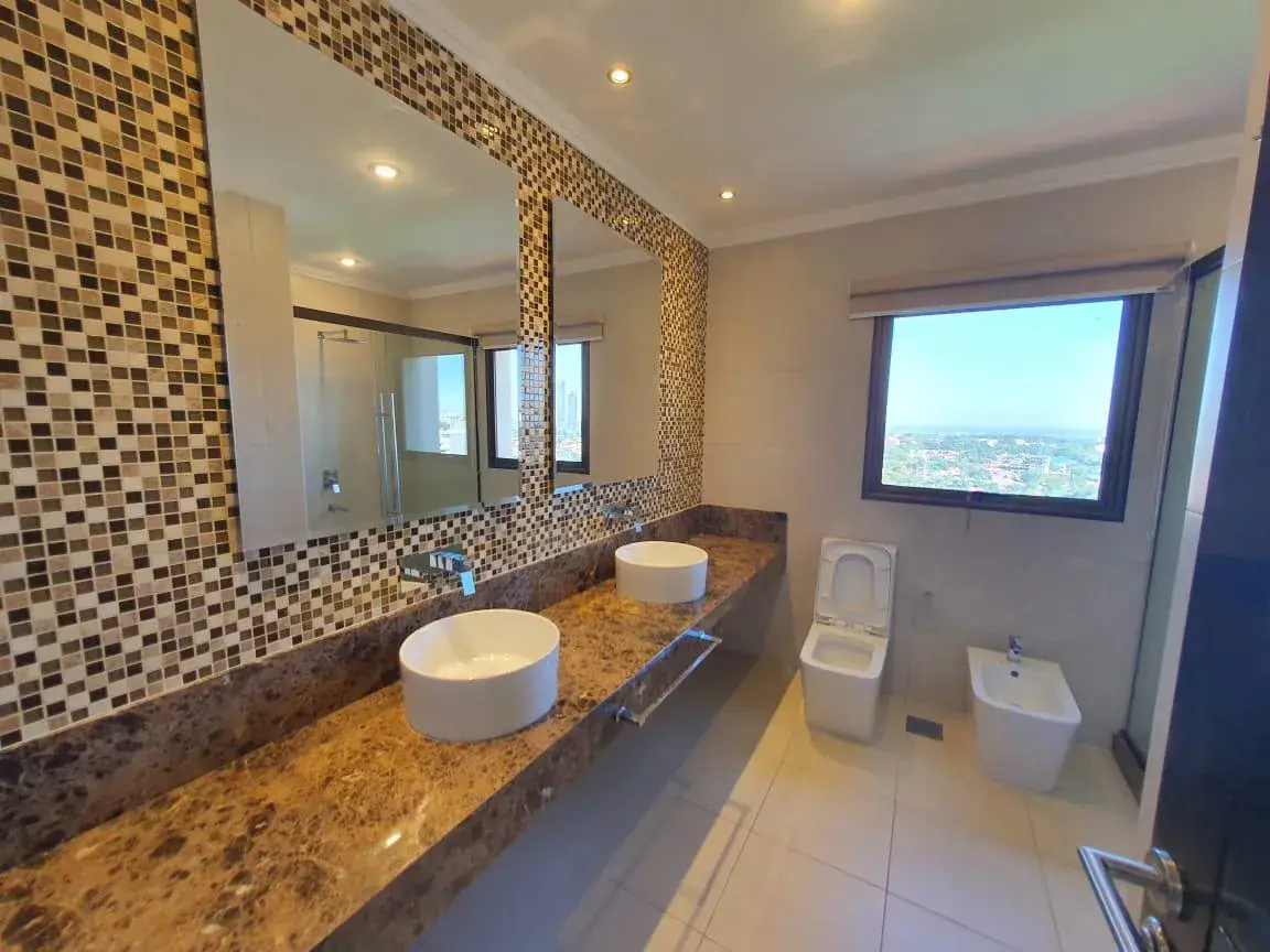 3-Bedroom Apartment for Sale in Carmelitas, Asunción - Image 15