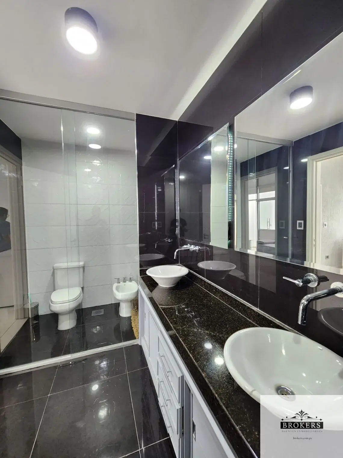 Casa de 3 dormitorios en Venta en Ycuá Satí, Asunción - Image 20