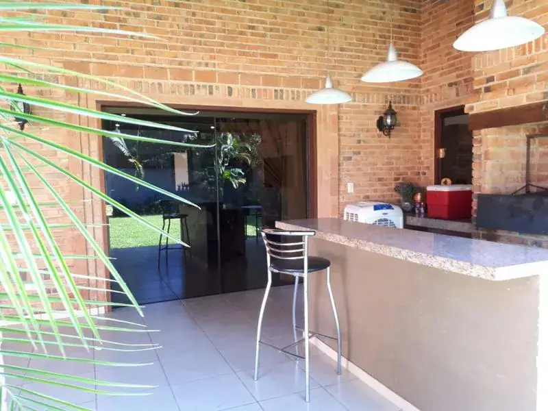 Casa de 4 quartos à Venda em Carmelitas, Assunção - Image 5