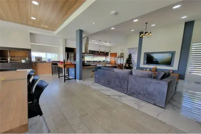 4-Bedroom House for Sale in Aguavista, San Juan del Paraná