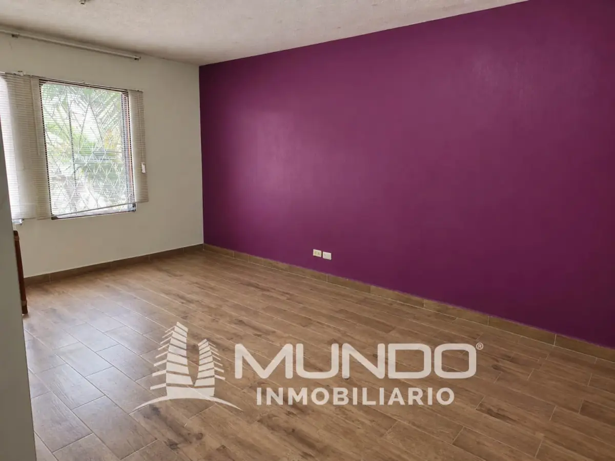 Casa de 4 dormitorios, 350m², en Venta en Ciudad de Guatemala - Image 4
