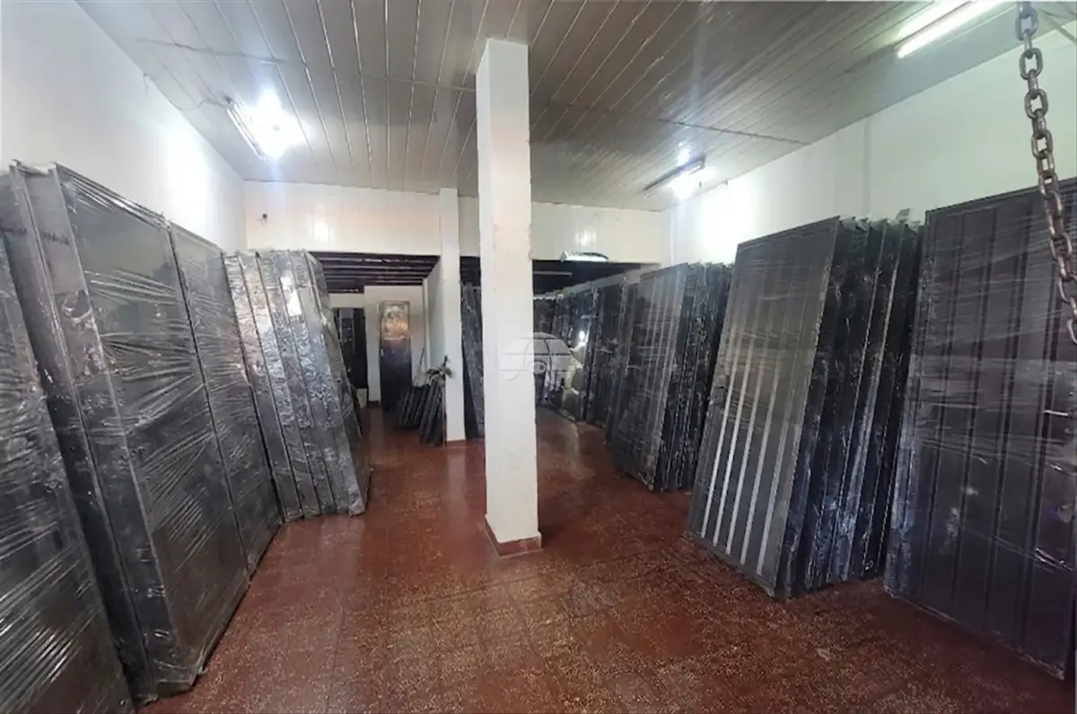 Espaço Comercial de 436m² à Venda no Primeiro Bairro, Luque - Image 4