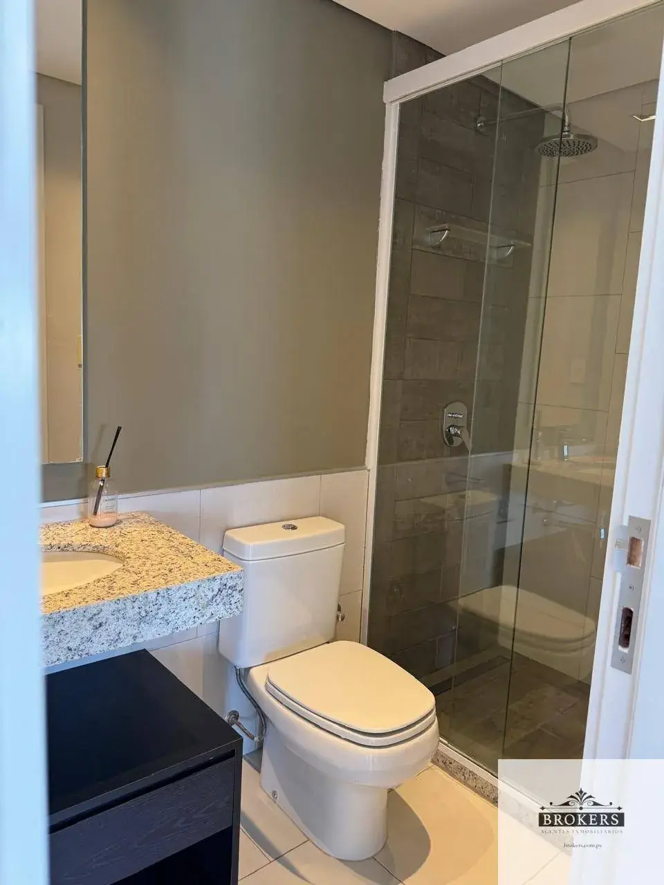 Departamento de 2 dormitorios en Venta en Mariscal Lopez, Asunción - Image 12