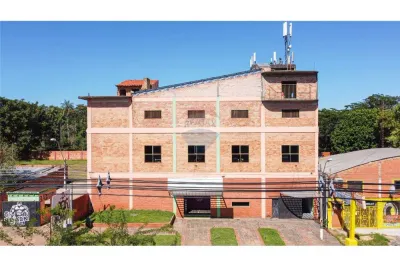 Local Comercial de 2,372m² en Venta en Valle Pucú, Areguá