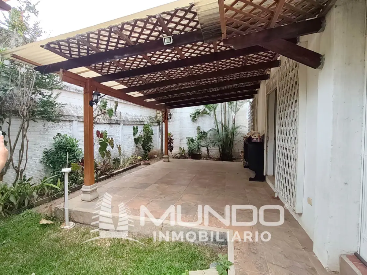 Casa de 4 dormitorios, 350m², en Venta en Ciudad de Guatemala - Image 9