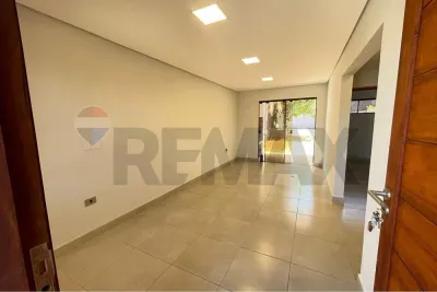 3-Bedroom House, 142m², for Sale in Tres Bocas, Villa Elisa