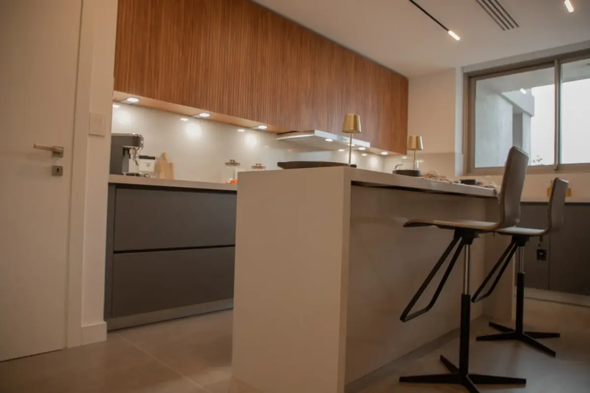 Departamento de 3 dormitorios en Venta en Las Lomas, Asunción - Image 9