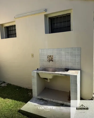 Commercial Space of 125m² for Rent in Recoleta, Asunción