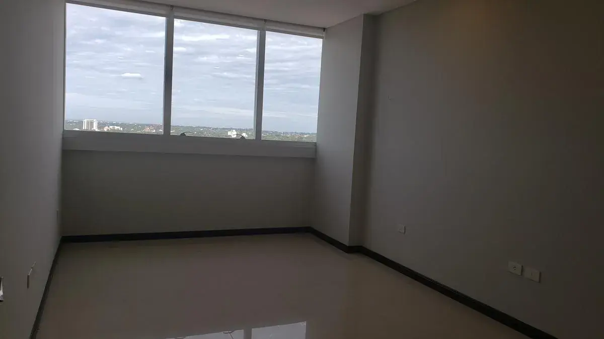 3-Bedroom Apartment for Sale in Mariscal Estigarribia, Asunción - Image 7