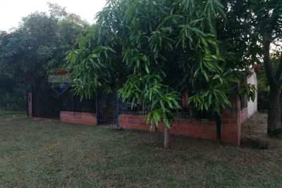 Casa de 2 dormitorios en Venta en Julián Augusto Saldívar
