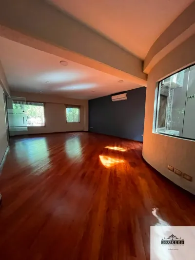 Commercial Space of 480m² for Rent in Mariscal Estigarribia, Asunción