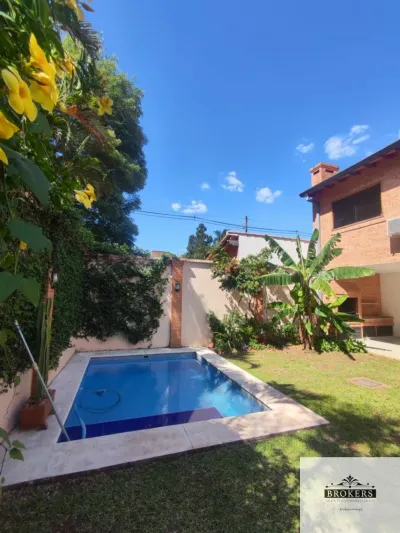 Casa de 3 dormitorios en Alquiler en Mcal. José Félix Estigarribia, Lambaré