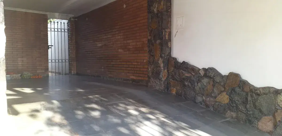 Casa de 3 dormitorios en Venta en San Roque, Lambaré - Image 4