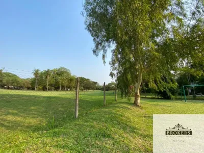 Casa de 0 dormitorios en Venta en Parques del Yatch, Lambaré