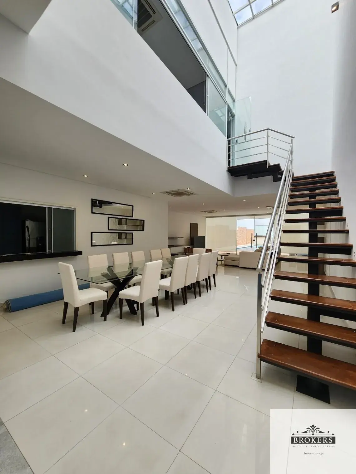 Casa de 3 dormitorios en Venta en Ycuá Satí, Asunción - Image 5