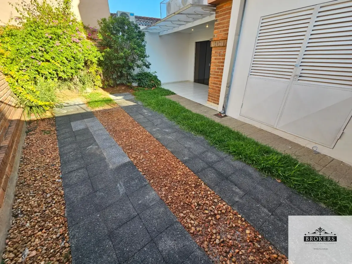3-Bedroom House for Sale in San Cristobal, Asunción - Image 15