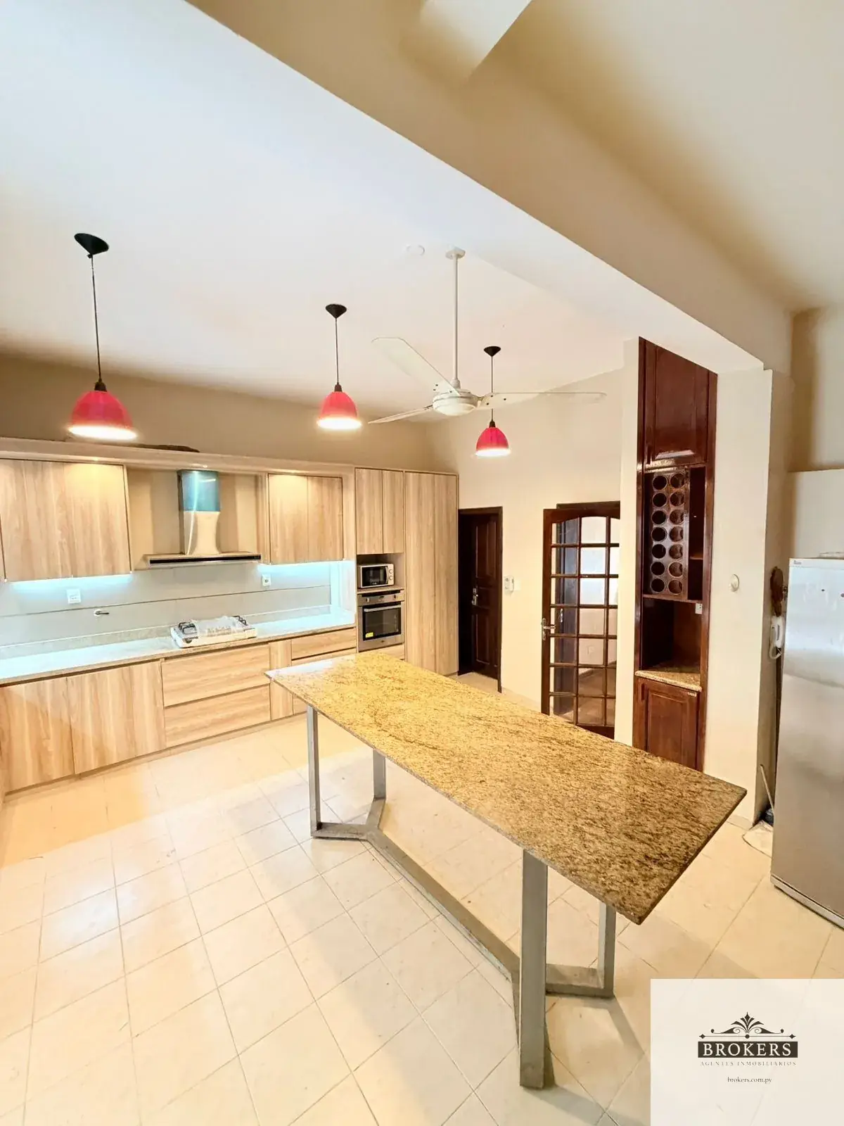Casa de 4 dormitorios en Venta en Laguna Grande, Fernando de la Mora - Image 10