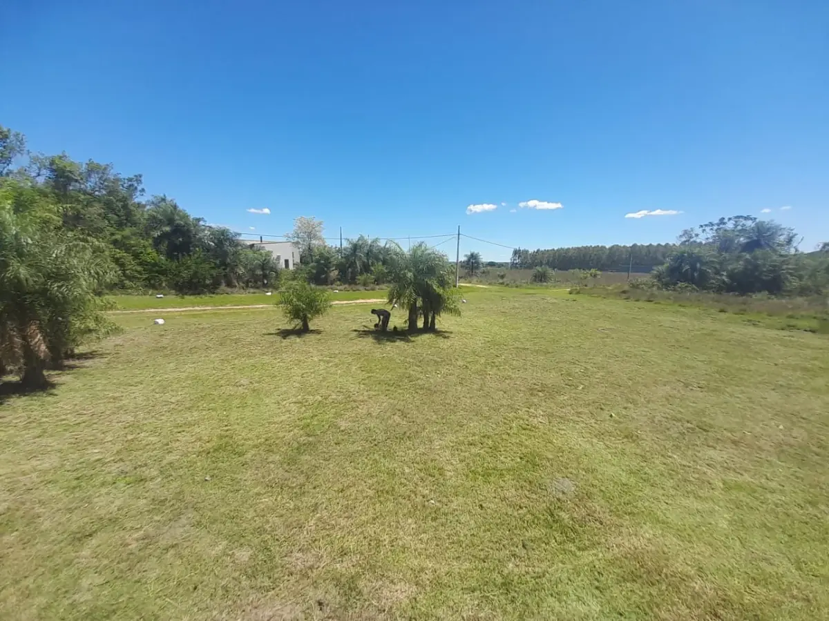 Vendo Terreno en Sanber de 500m2 a 200 metros de la ruta Luque-Sanber