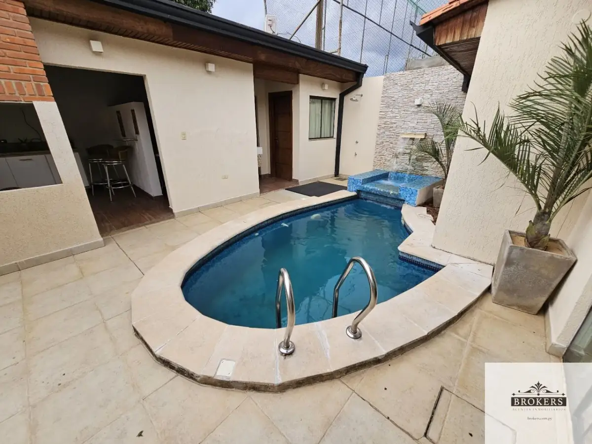 3-Bedroom House for Sale in Recoleta, Asunción - Image 11