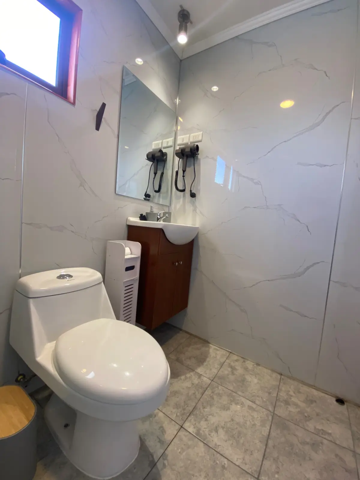 Casa de 3 quartos, 130m², à Venda em Victoria - Image 14