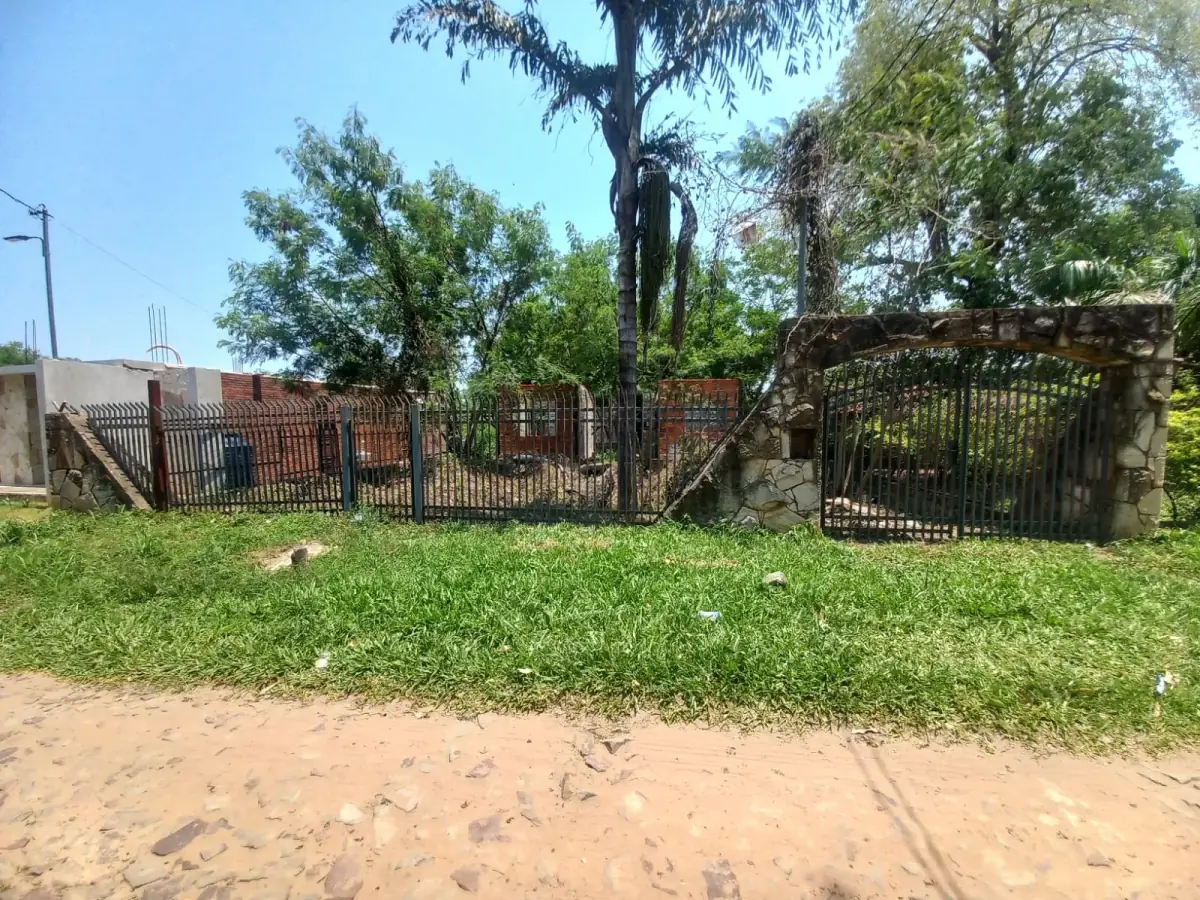 Vendo Terreno en Sanber 16x30 m2 a 4 cuadras de Copaco - Image 2