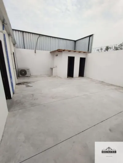 Local Comercial de 408.68m² en Alquiler en Segundo Barrio, Luque