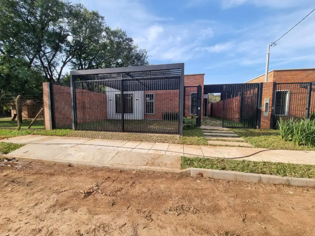 Casa de 3 dormitorios en Venta en San Bernardino - Image 7