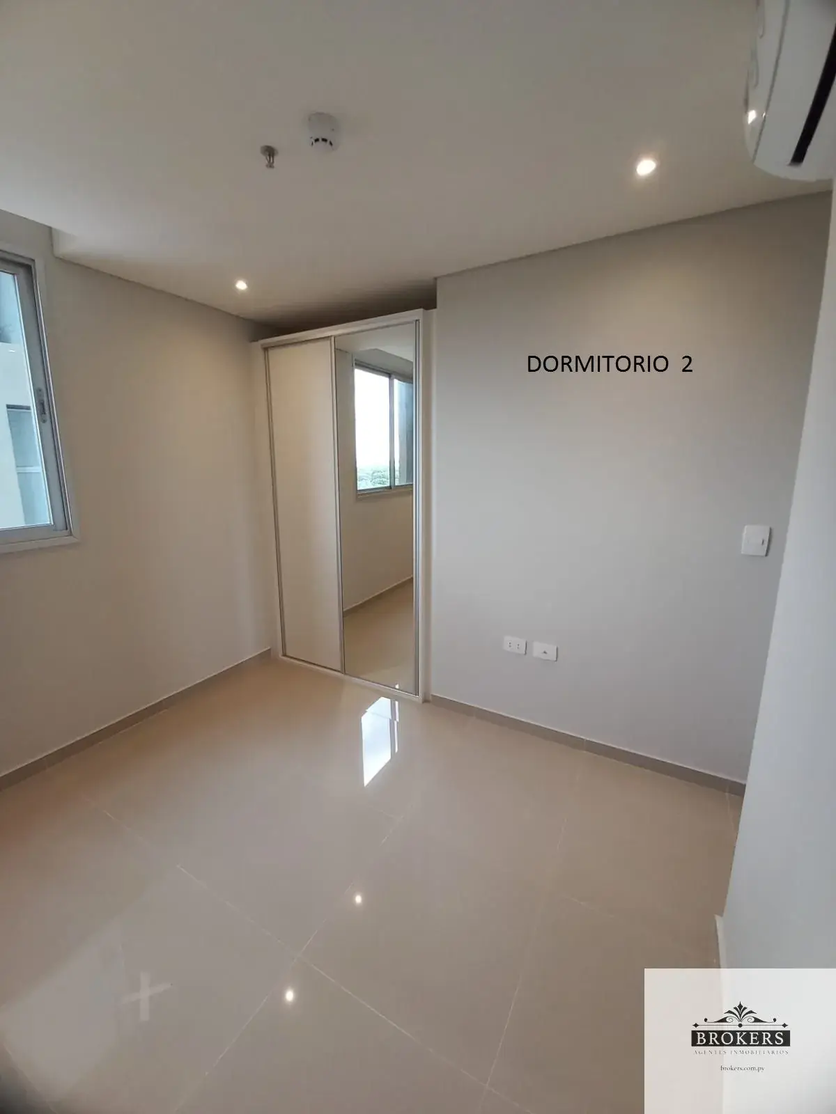 Departamento de 2 dormitorios en Alquiler en Mariscal Estigarribia, Asunción - Image 10