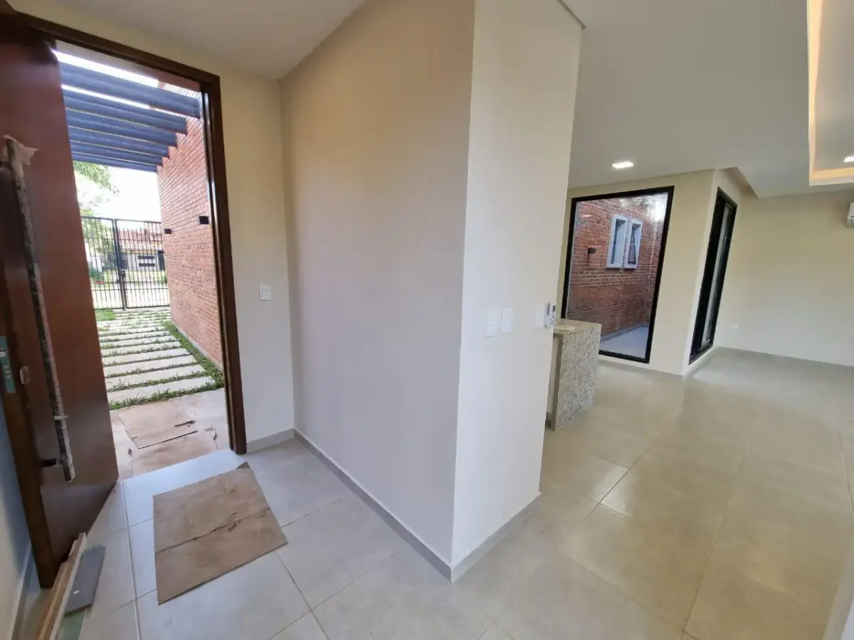 Casa de 3 dormitorios en Venta en San Bernardino - Image 11