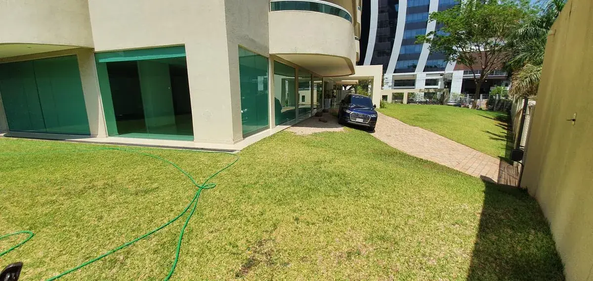 Departamento de 3 dormitorios en Venta en Ycuá Satí, Asunción