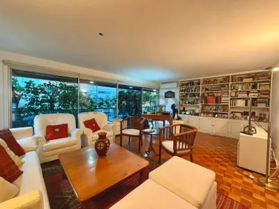 Departamento de 4 dormitorios en Venta en Pocitos, Montevideo