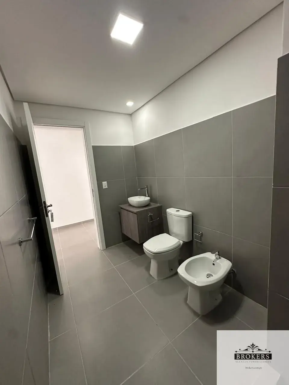 Departamento de 1 dormitorio en Venta en Ycuá Satí, Asunción - Image 12