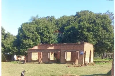 Terreno de 1,310m² en Venta en Itauguá