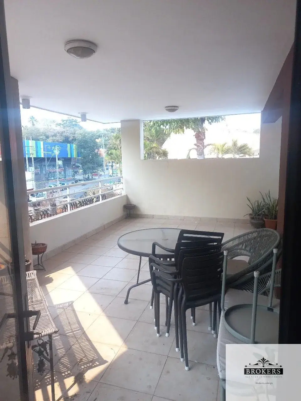 2-Bedroom Apartment for Sale in Mariscal López, Lambaré - Image 8