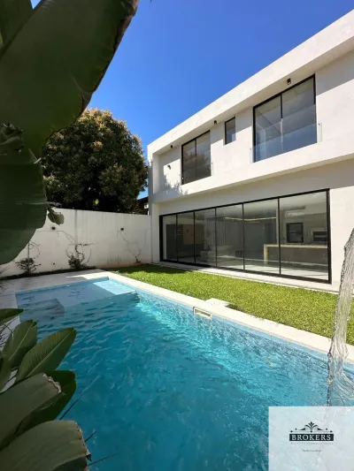 Casa de 4 dormitorios en Venta en San Jorge, Asunción