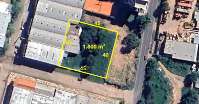 Depósito de 360m² en Venta en Ytay, Asunción