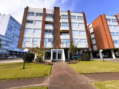 Departamento de 2 dormitorios en Venta en Sarubbi, Maldonado