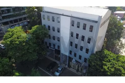 Oficina de 570m² en Alquiler en Área 8, Ciudad del Este