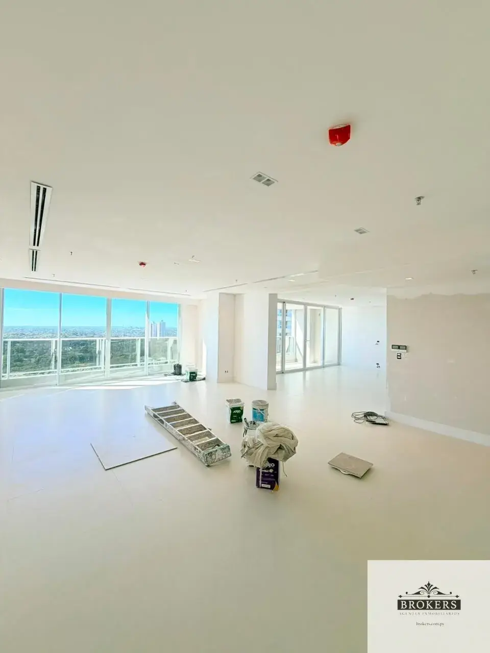 3-Bedroom Apartment for Sale in Mburucuyá, Asunción - Image 3