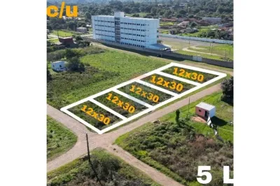 Terreno de 360m² en Venta en Julián Augusto Saldívar