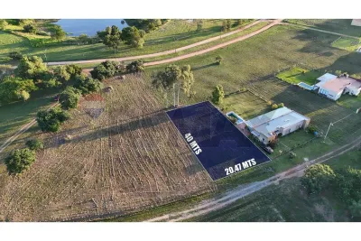 Terreno de 908m² en Venta en San Bernardino