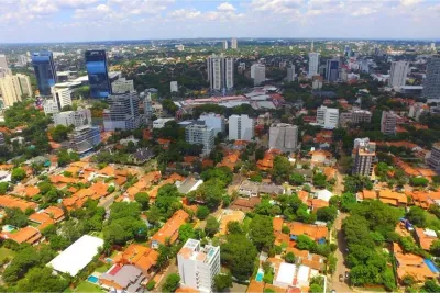 Terreno de 600m² en Venta en Las Lomas (Carmelitas), Asunción