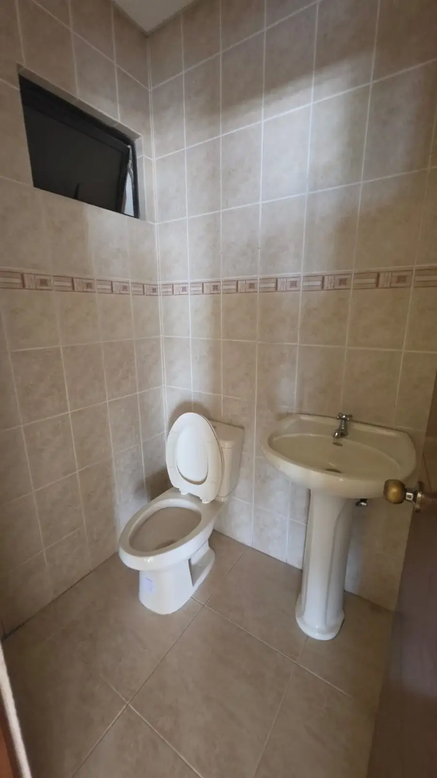 Local Comercial de 181m² en Alquiler en Zona 13, Ciudad de Guatemala