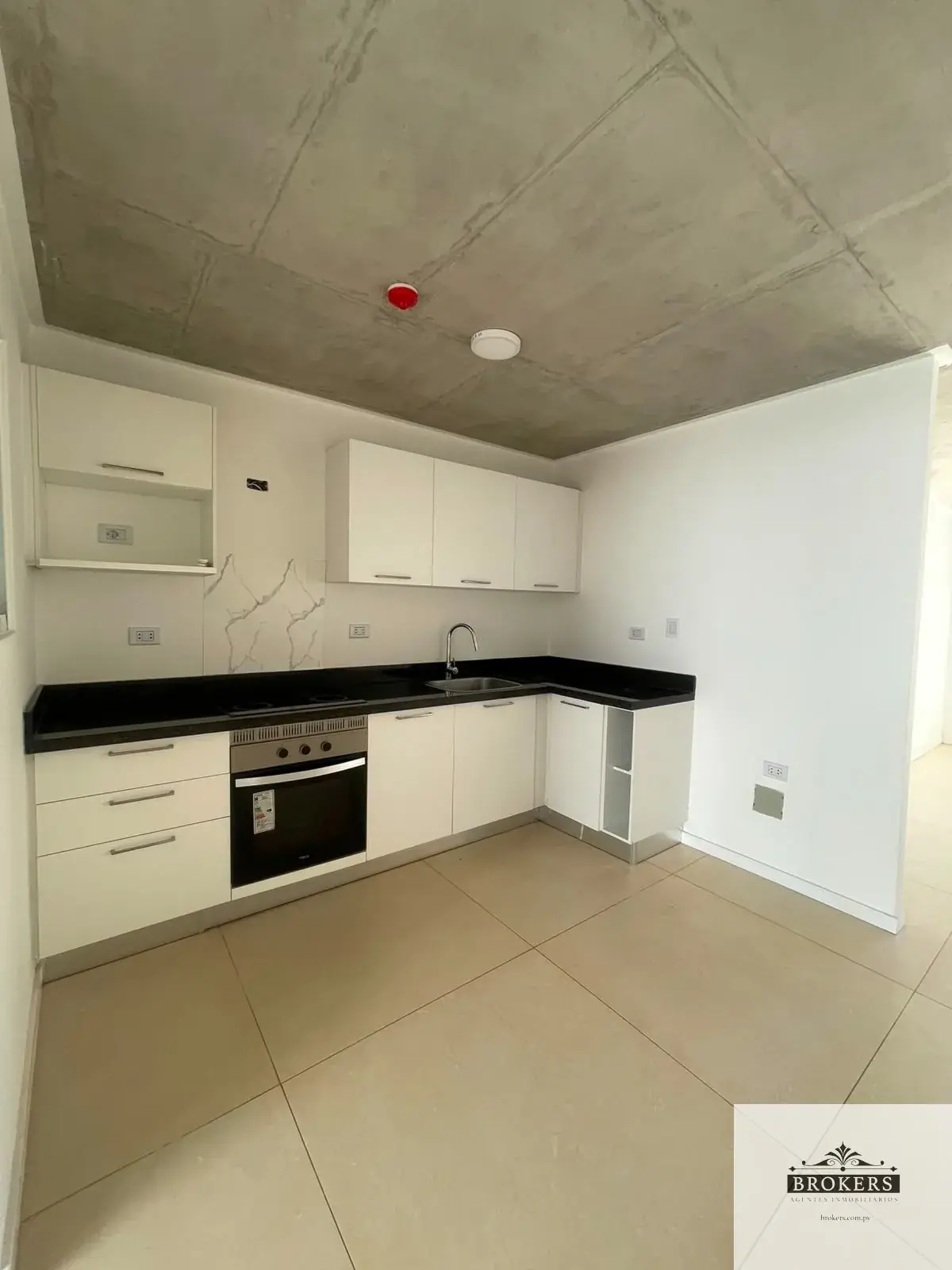 Casa de 3 dormitorios en Alquiler en Cañada Garay, Luque - Image 7