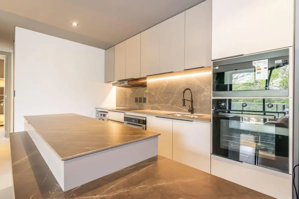 Departamento de 2 dormitorios en Venta en Luis Alberto de Herrera, Asunción - Image 4