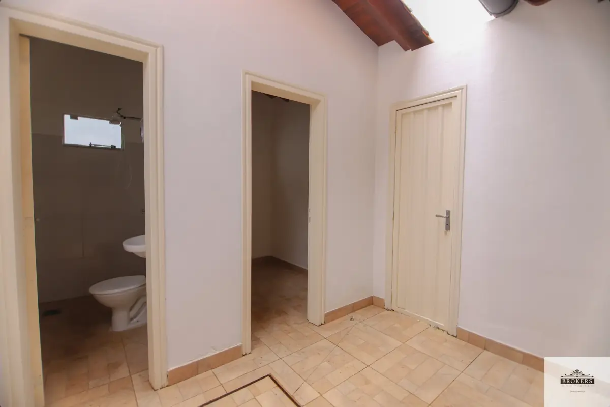 Casa de 3 dormitorios en Alquiler en Recoleta, Asunción - Image 9