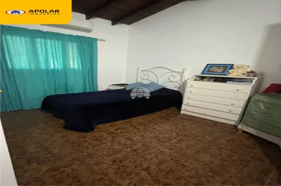 2-Bedroom House for Sale in Lambaré