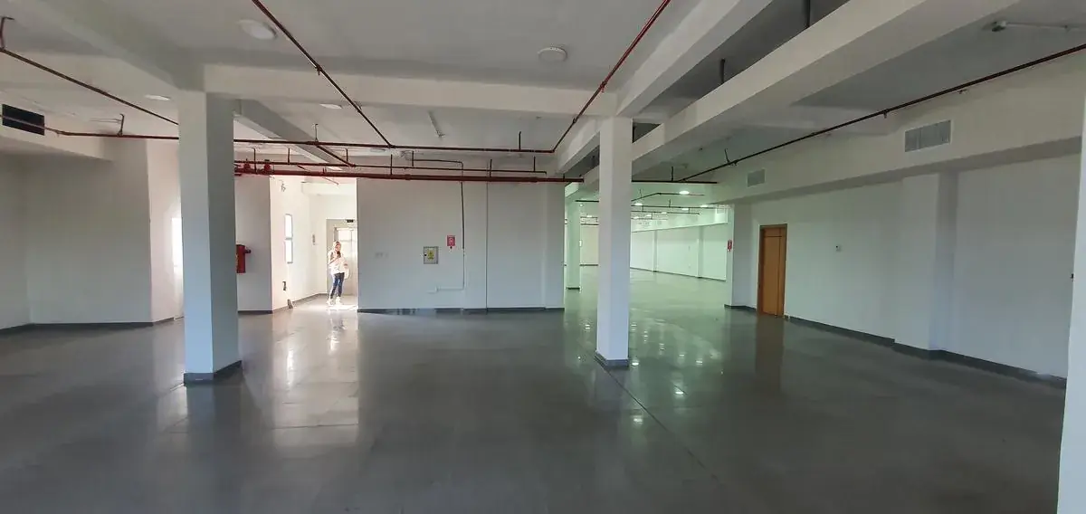 Retail Space of 3,080m² for Sale in Jara, Asunción - Image 13