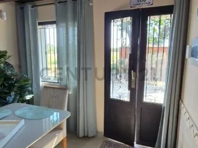 Casa de 2 dormitorios en Alquiler en Ypacaraí