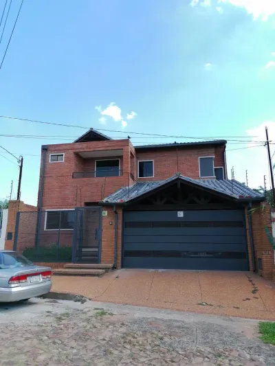 Casa de 4 dormitorios en Venta en Valle Apu´a II, Lambaré
